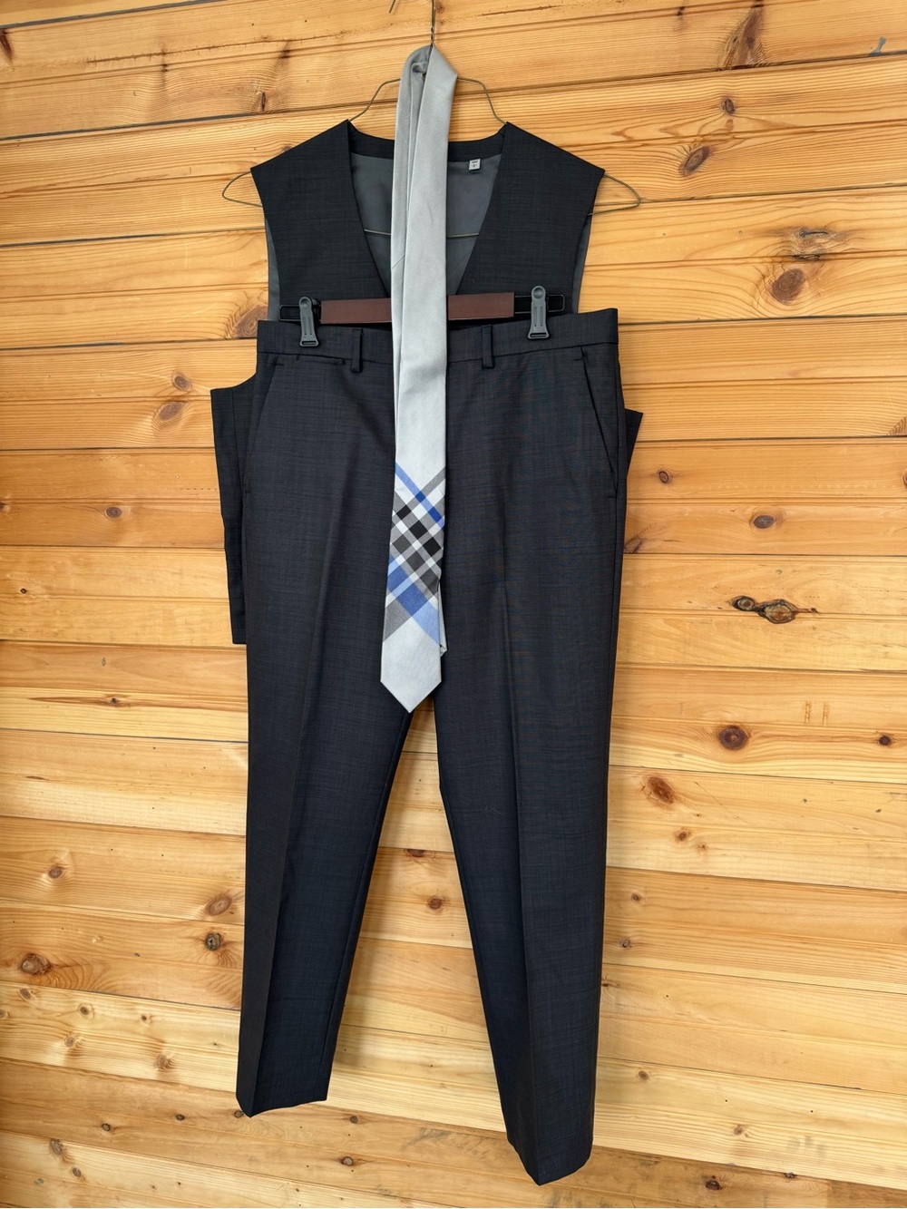 EXPRESS | Men’s Formal Vest Pants Tie Set Gray Size L 31x30 Wedding Cruise